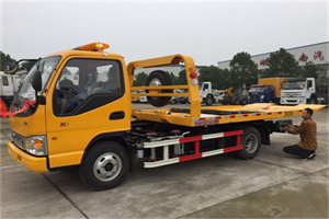 南票区哪里有拖车服务